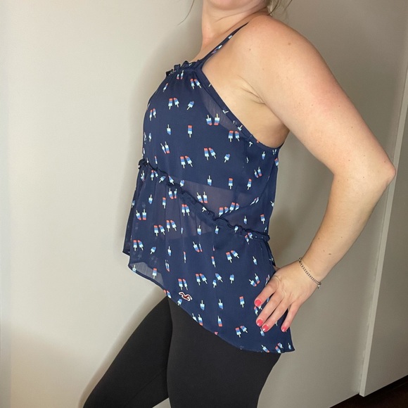Hollister Sheer Tank - Picture 4 of 7